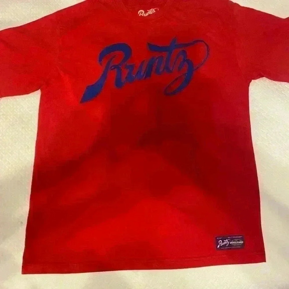 Mens Runtz Shirt/Short Set in Red with blue logo Both pieces are an XL - Picture 3 of 16